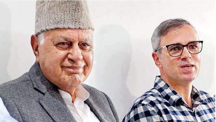 Dr Farooq, Omar Abdullah greet people on Urs Hazrat Shah Asrar-Ud-Din Wali (RA)