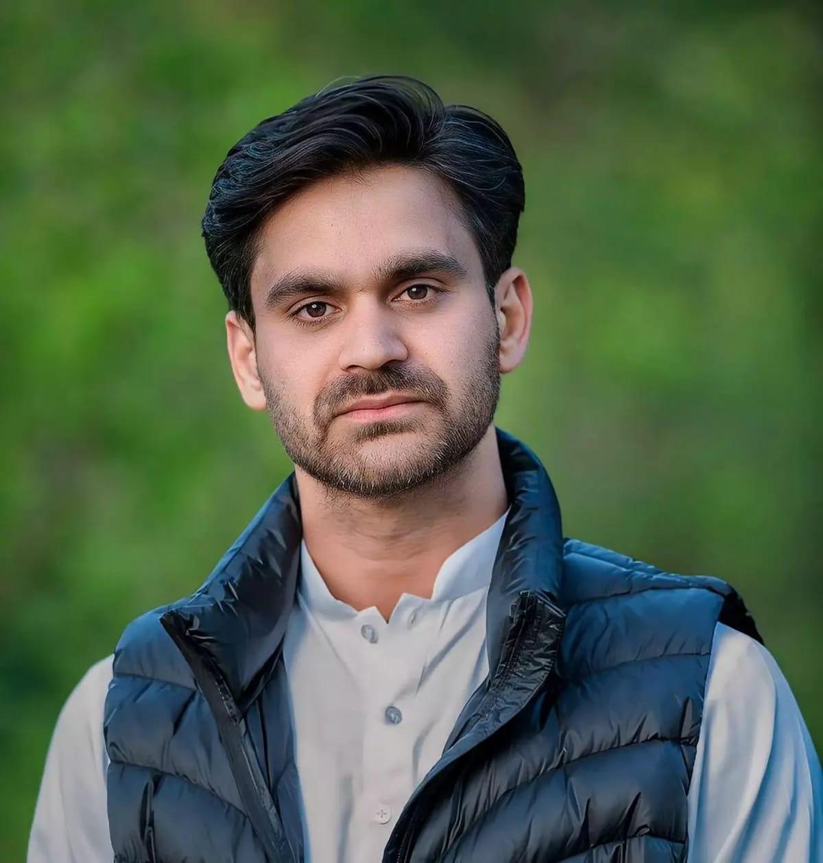 Waheed Parra questions Govt for Canceling 1.27 Lakh Ration Cards in J&K