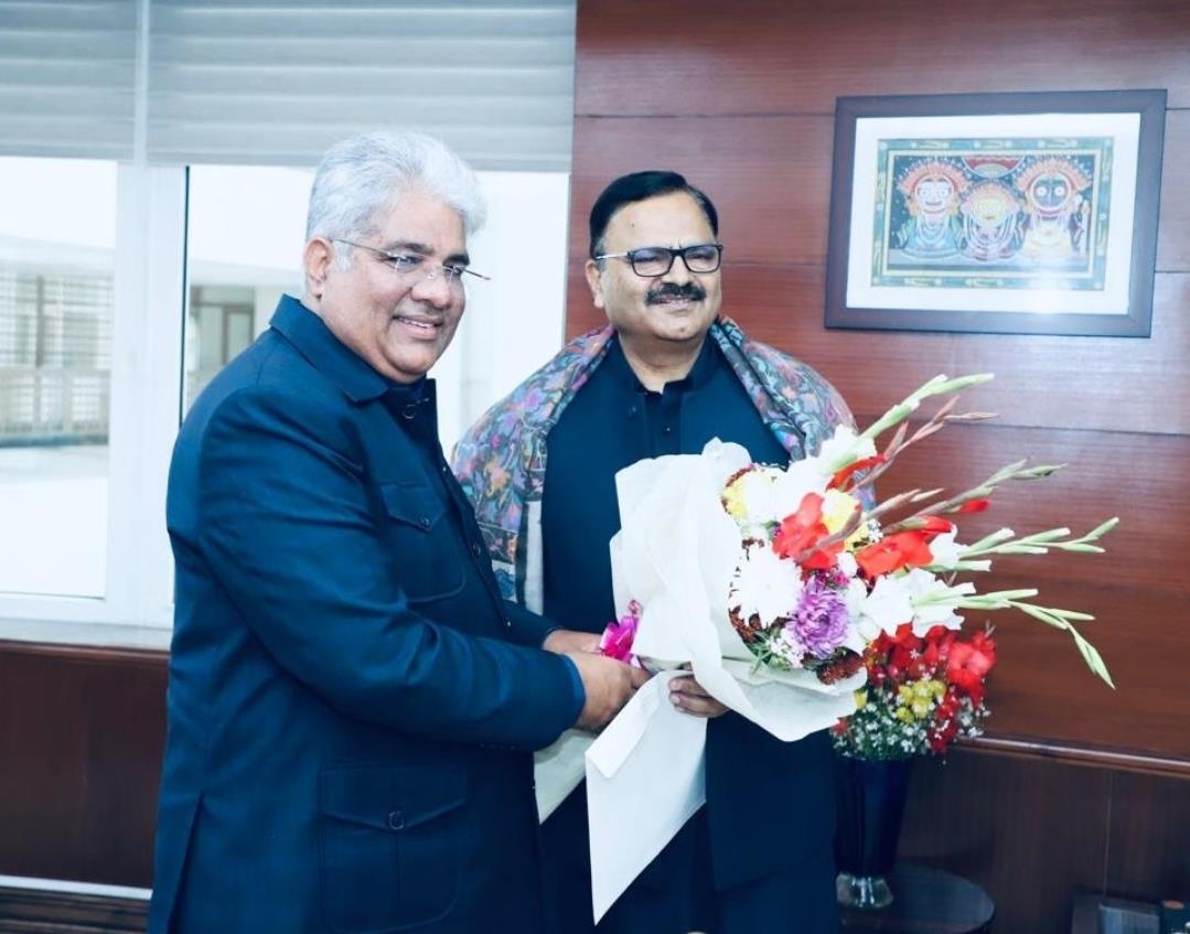 Javed Rana calls on Union Forest Minister, HP Chief Minister