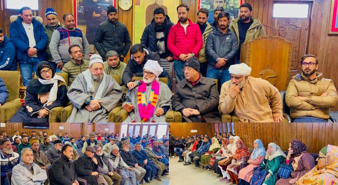 Sagar chairs meeting of Block Khanyar at Nawa-e-Subha