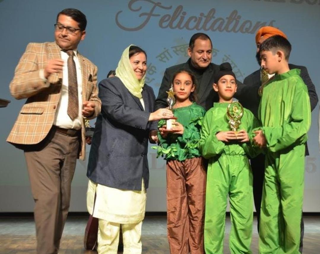 Schools have critical role in preventing drug abuse among youths: Sakeena Itoo