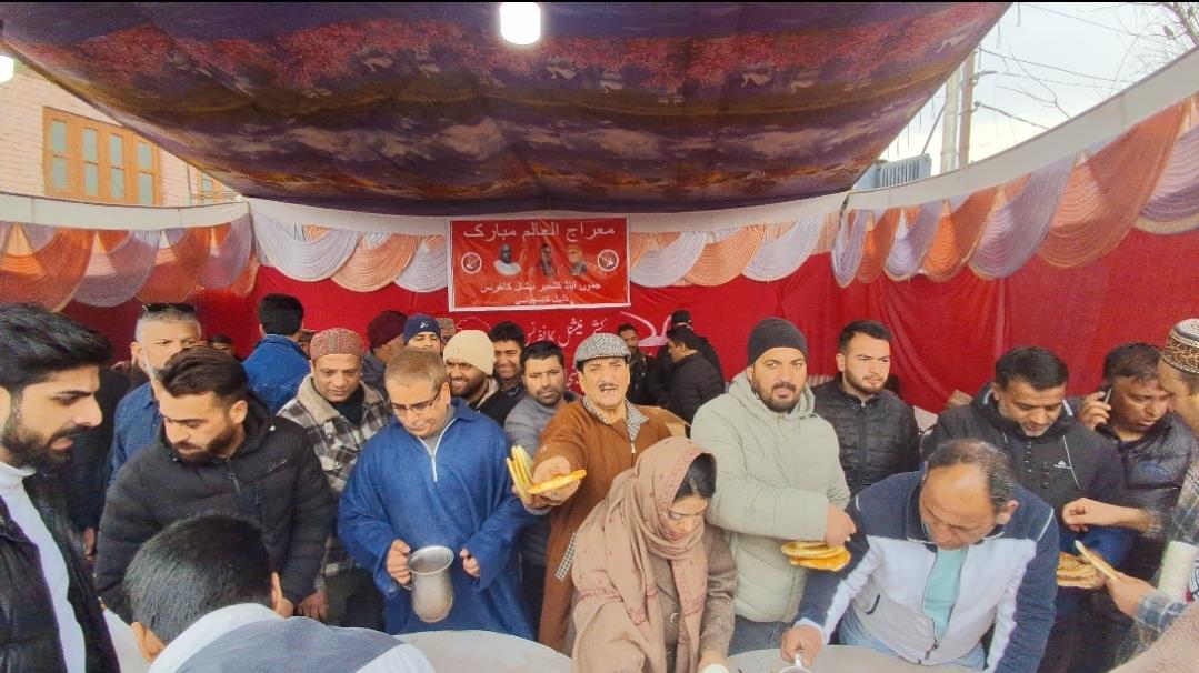 NC Zadibal holds refreshment camp at Dargah Hazratbal