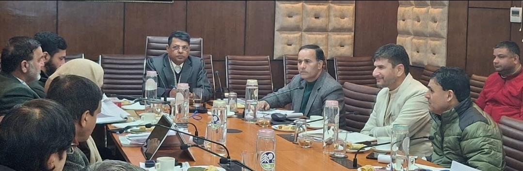 ACS reviews educational scenario of Kashmir division