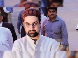 Mirwaiz Umar welcomes J&KHC decision on travel documents issuance on relationships
