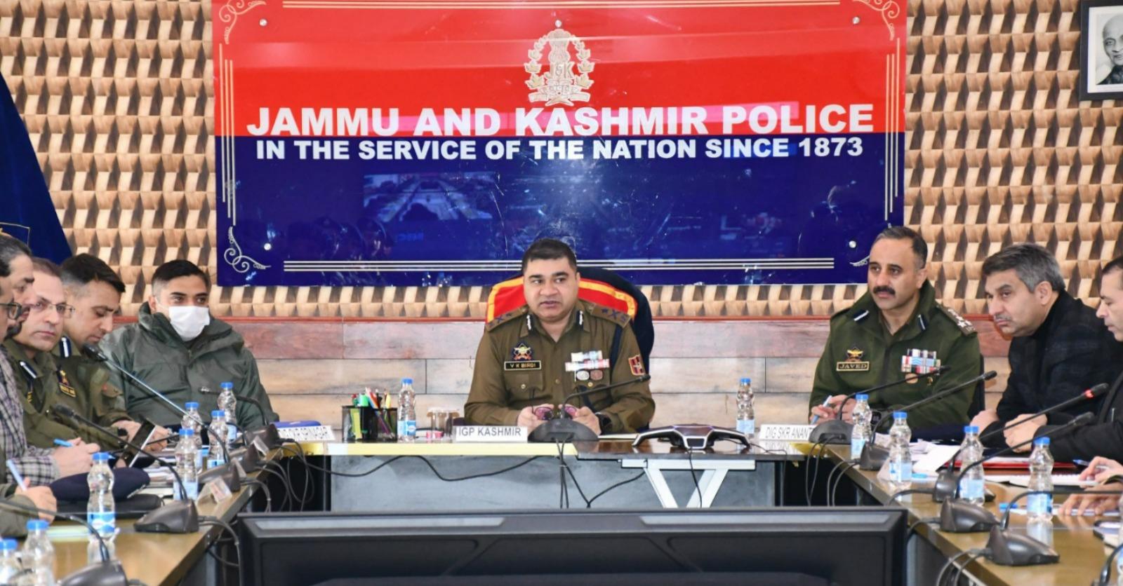 IGP Kashmir chairs Orientation Programme of Probationary DySsP at PCR Complex