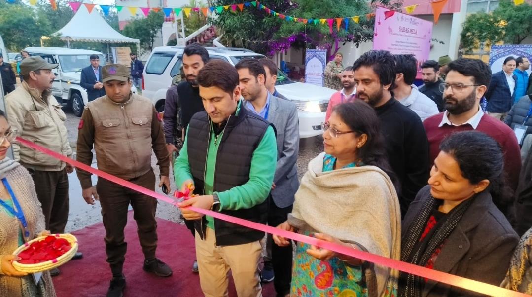 Secy RDD inaugurates 10-day SARAS Aajeevika Mela in Jammu