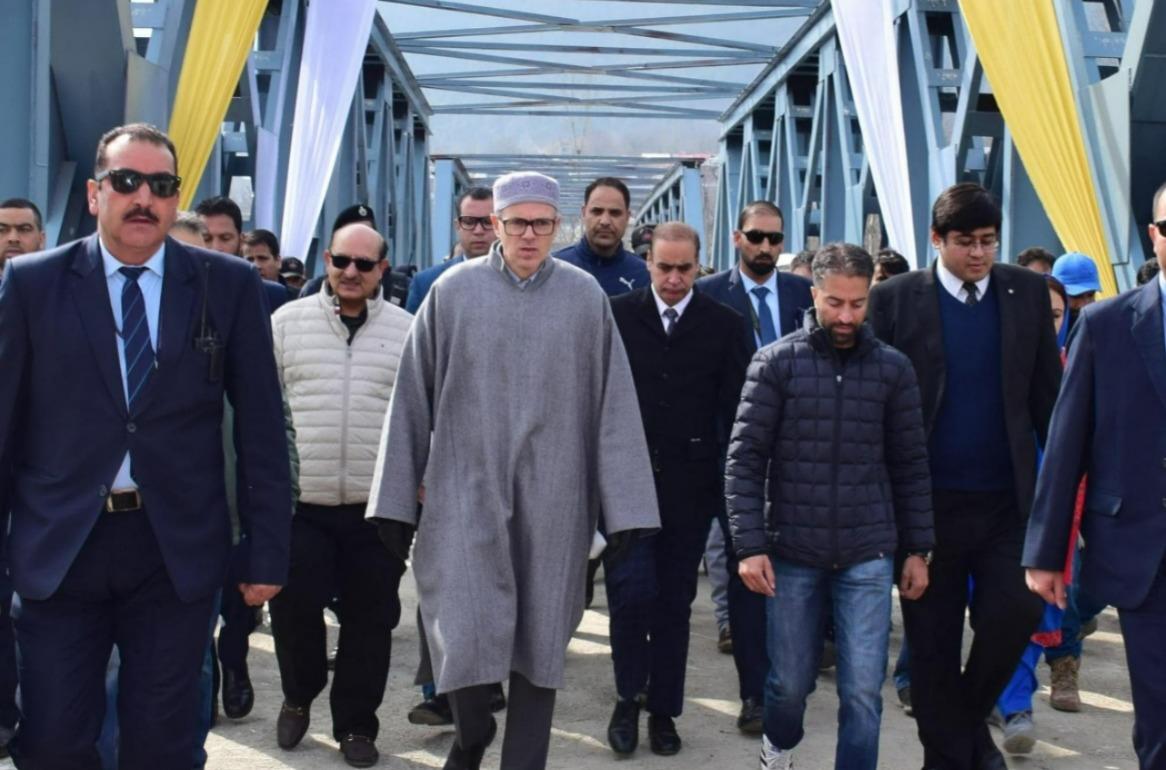 CM Omar Abdullah inaugurates Akhal Bridge at Kangan