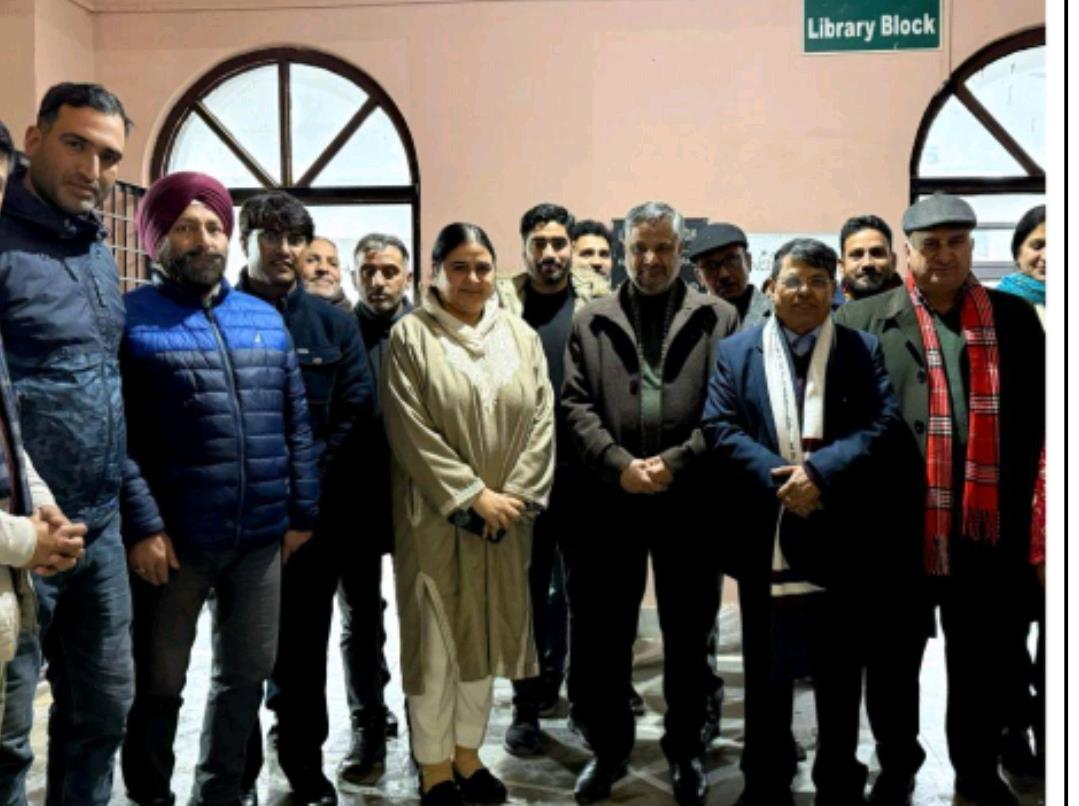 Financial Commissioner (ACS), Higher Education Department, Visits Amar Singh College