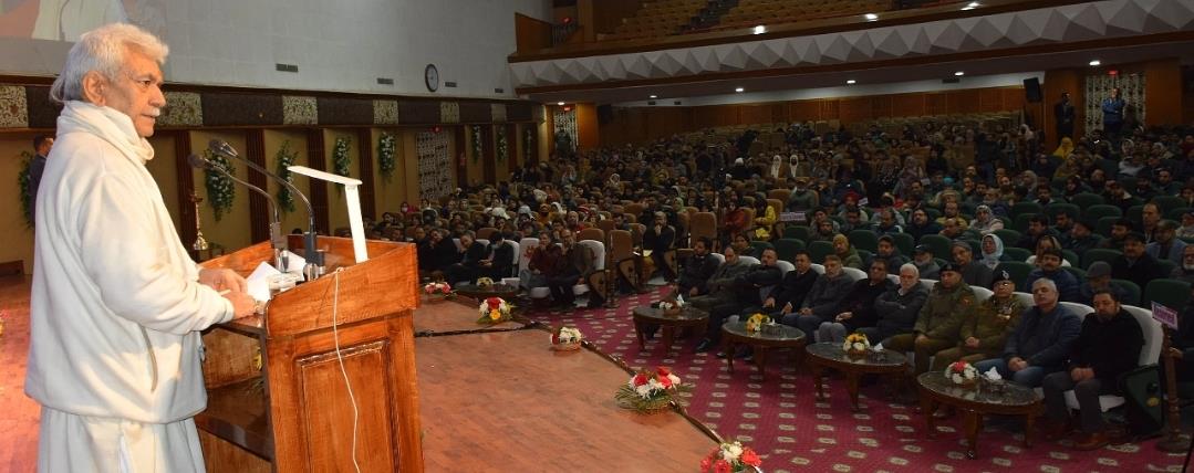 Lieutenant Governor addresses 'National Science Day' seminar at University of Kashmir