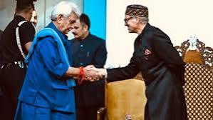 Omar Abdullah Meets LG Manoj Sinha Ahead of Budget Session