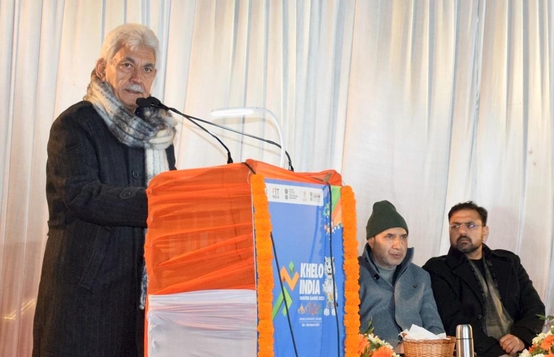 Lieutenant Governor attends inaugural ceremony of 5th Khelo India Winter Games at Gulmarg