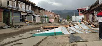 Fierce Winds Wreak Havoc Across Kashmir, Disrupt Flights and Power Supply