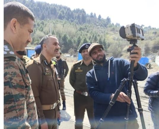 Police installs High-Tech Surveillance System at Navayuga Tunnel Qazigund, Kulgam