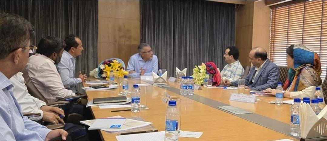 Union Secretary, Food & Public Distribution visits J&K