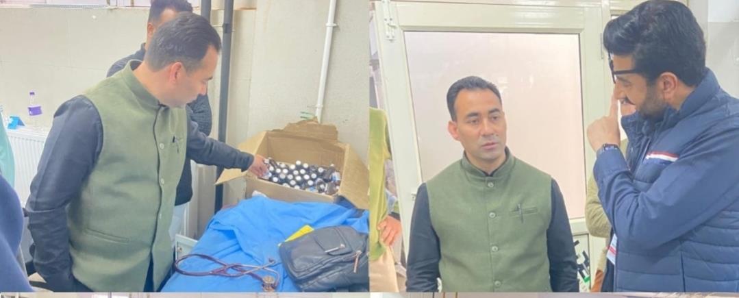 ADC Handwara inspects functioning of District Hospital