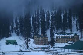 Snowmobile Owners concerned over Sudden Ban in Gulmarg, Call it an "Attack on Livelihood"