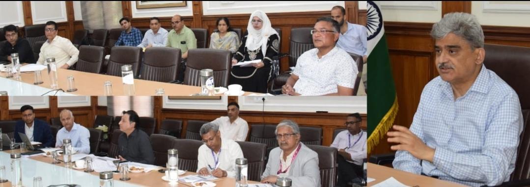 Leverage NABARD funding to accelerate critical public infra development across JK: CS