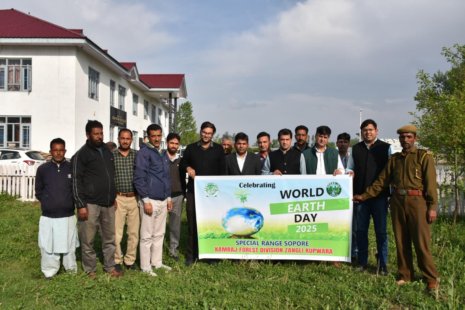 Forest Department Celebrates Earth Day with Rally and Plantation Drive at North Forest Circle Headquarters