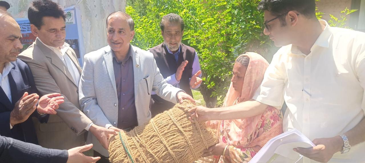 Director Sericulture J&K Inaugurates Construction of Low-Cost Silkworm Rearing Huts in Ganderbal