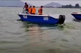 Body of Missing Youth Recovered a Day After Dal Lake Boat Tragedy