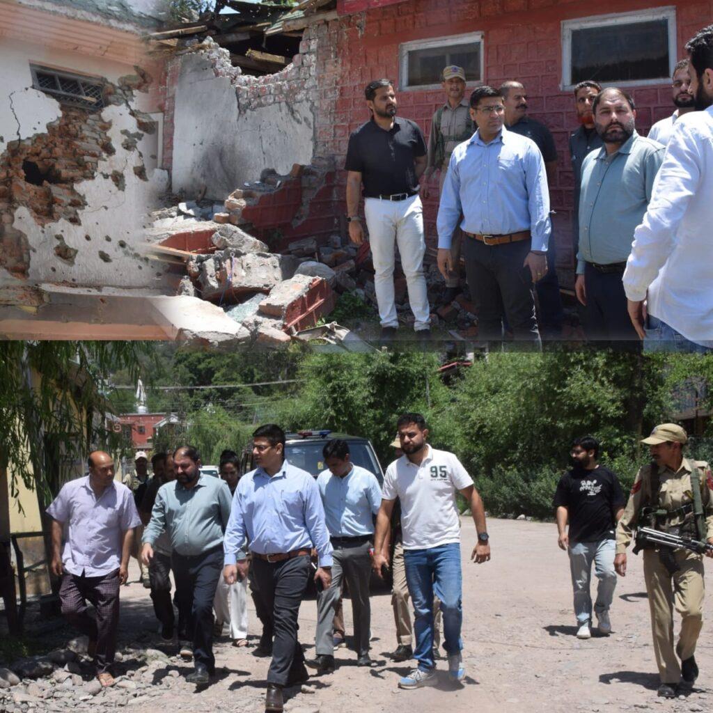Deputy Commissioner Poonch conducts city tour, inspects shelling hit areas