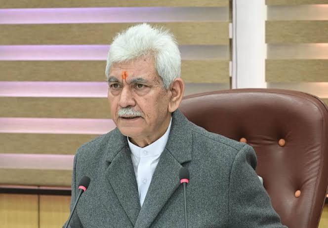 LG Sinha Condoles Demise of Anantnag DC’s Father