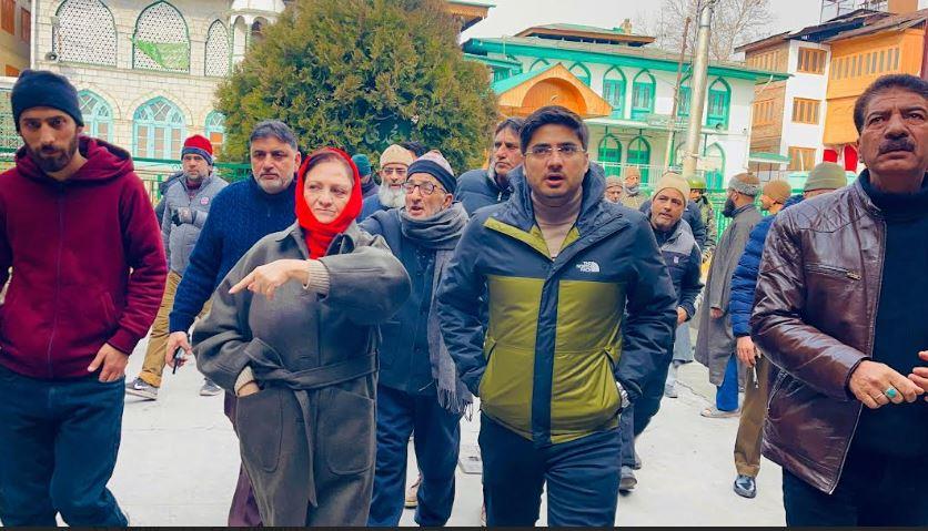 Shamim Firdous directs fast-track of development works in Habba Kadal