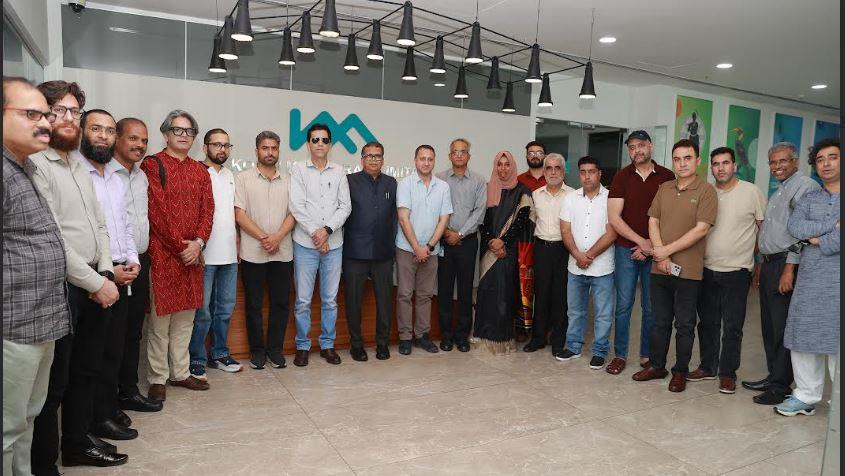PIB Srinagar Media Tour to Kerala Begins with Visit to Kochi Water Metro
