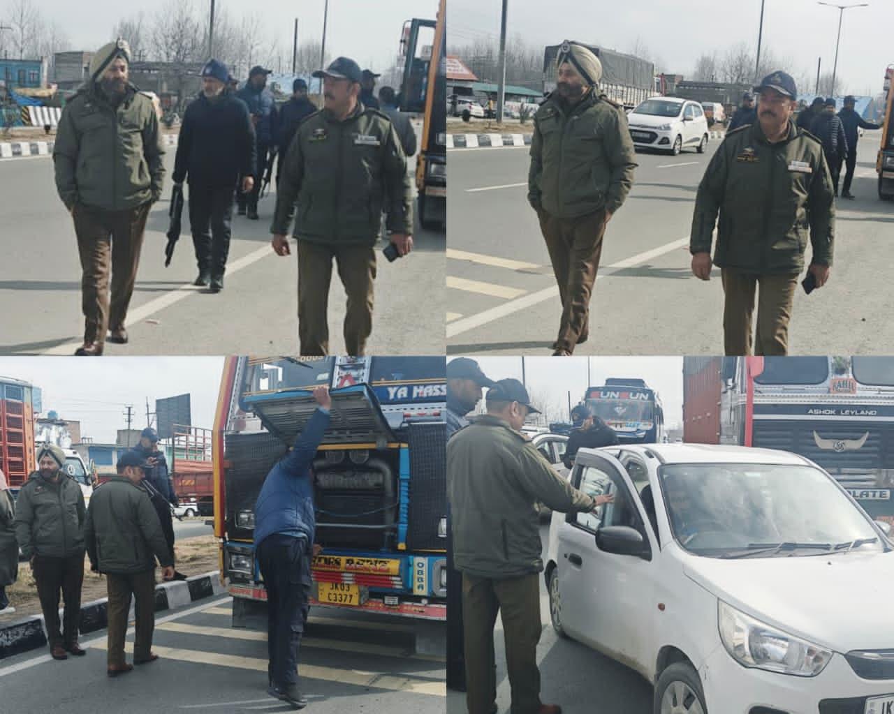 SSP Traffic Visits Qazigund, Conducts Special Drive