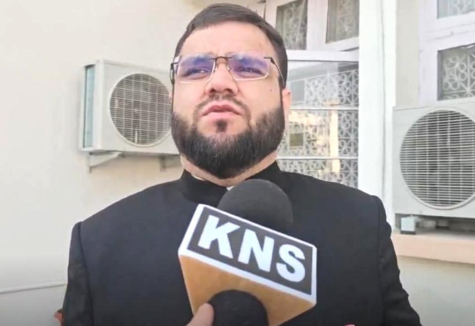 Mehdi seeks house panel to review reservation policy issue