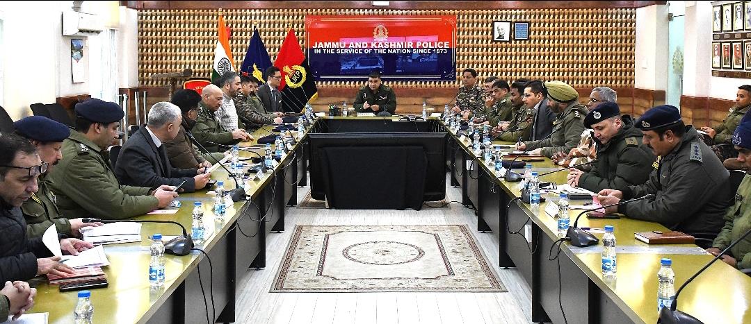 IGP Kashmir Reviews Security Grid Ahead of Vital Events