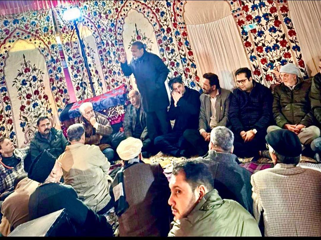 PDP Leaders Visit Haripora Kangan, Condole Demise of Ghulam Ahmad Mir