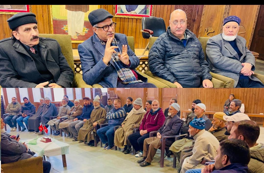 Mir reviews underway political activities of party’s Ganderbal Unit at Nawa-e-Subha