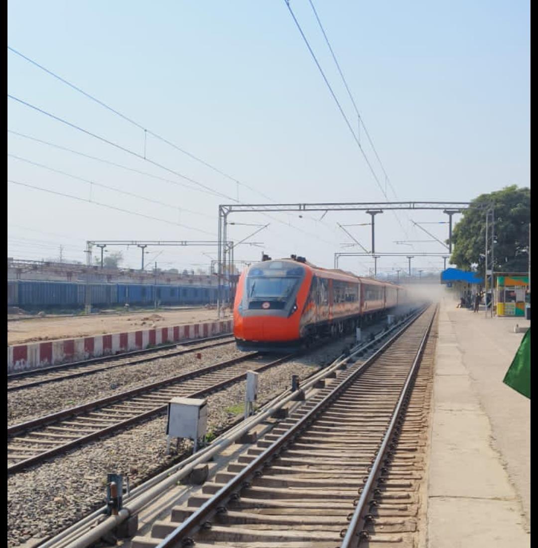 'Rail Wire' Wi-Fi Strengthens Digital Payment System in Jammu Division
