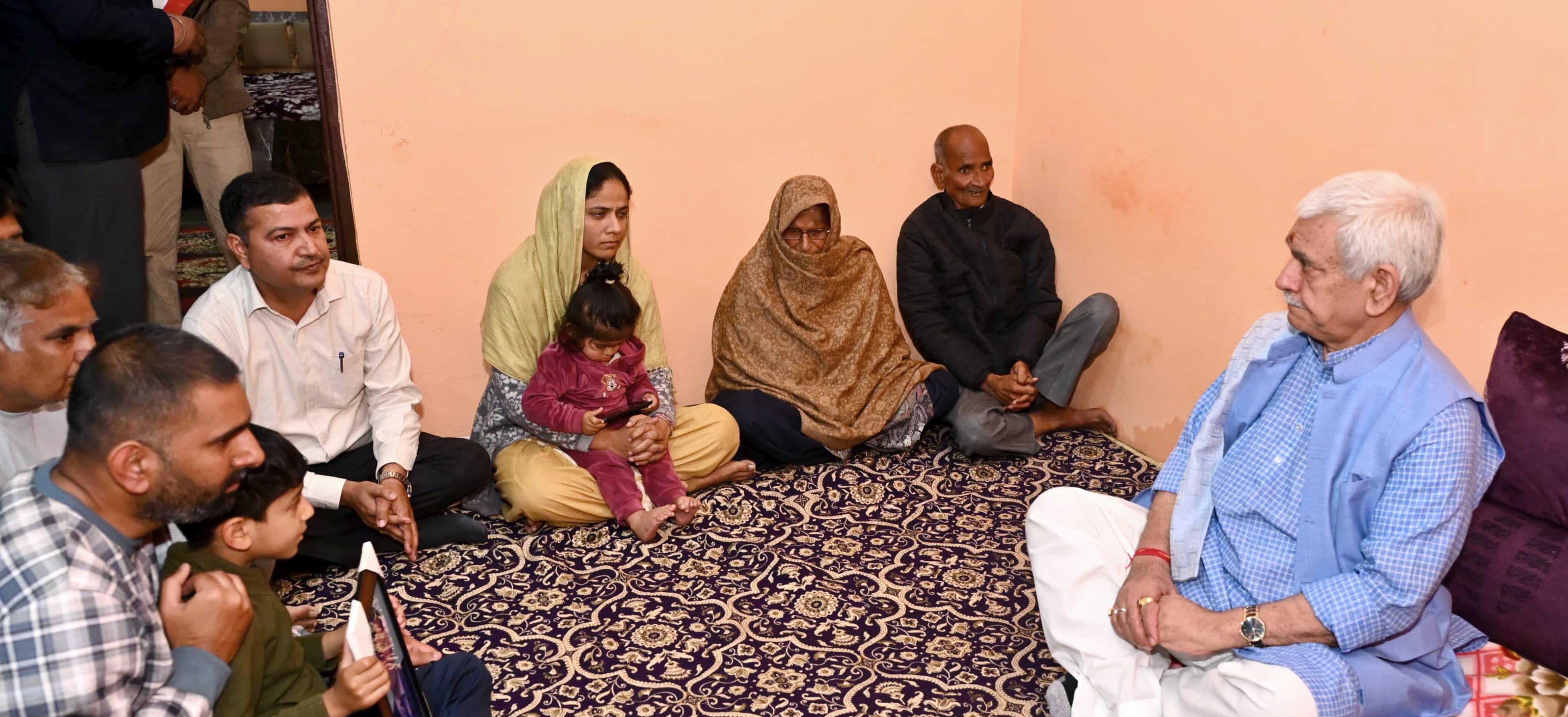 LG visits family of deceased SSF personnel, assures support