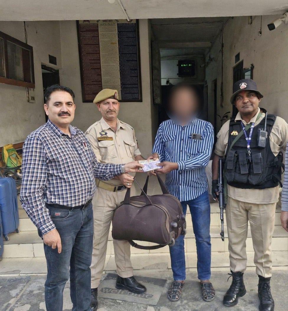 Jammu Railway Staff Returns Bag With Rs 20,000 To Devotee, Wins Hearts