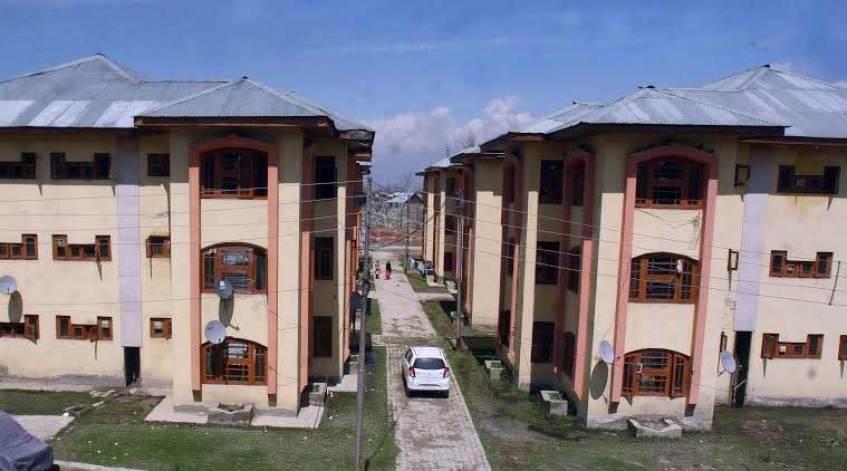 JKDKPF demands construction of New Quarters for Kashmiri Migrants living on rents