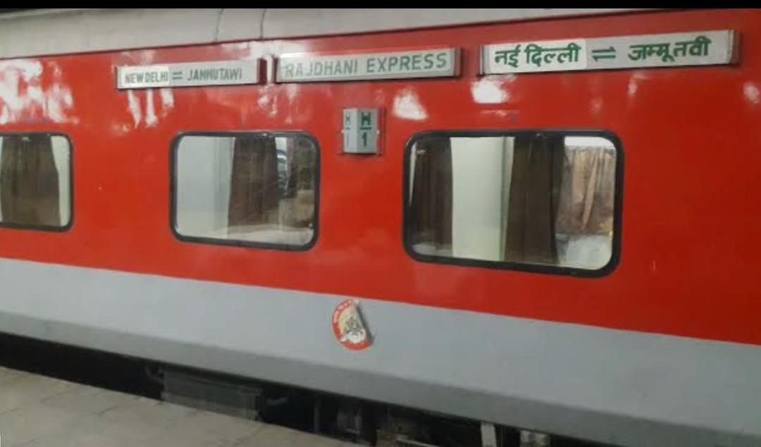 Jammu Division Adds Extra 3AC Coach in Rajdhani to Tackle Peak Season Rush