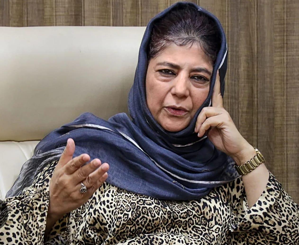 Mehbooba Mufti condemns attack on Dr Farooq Abdullah, seeks probe