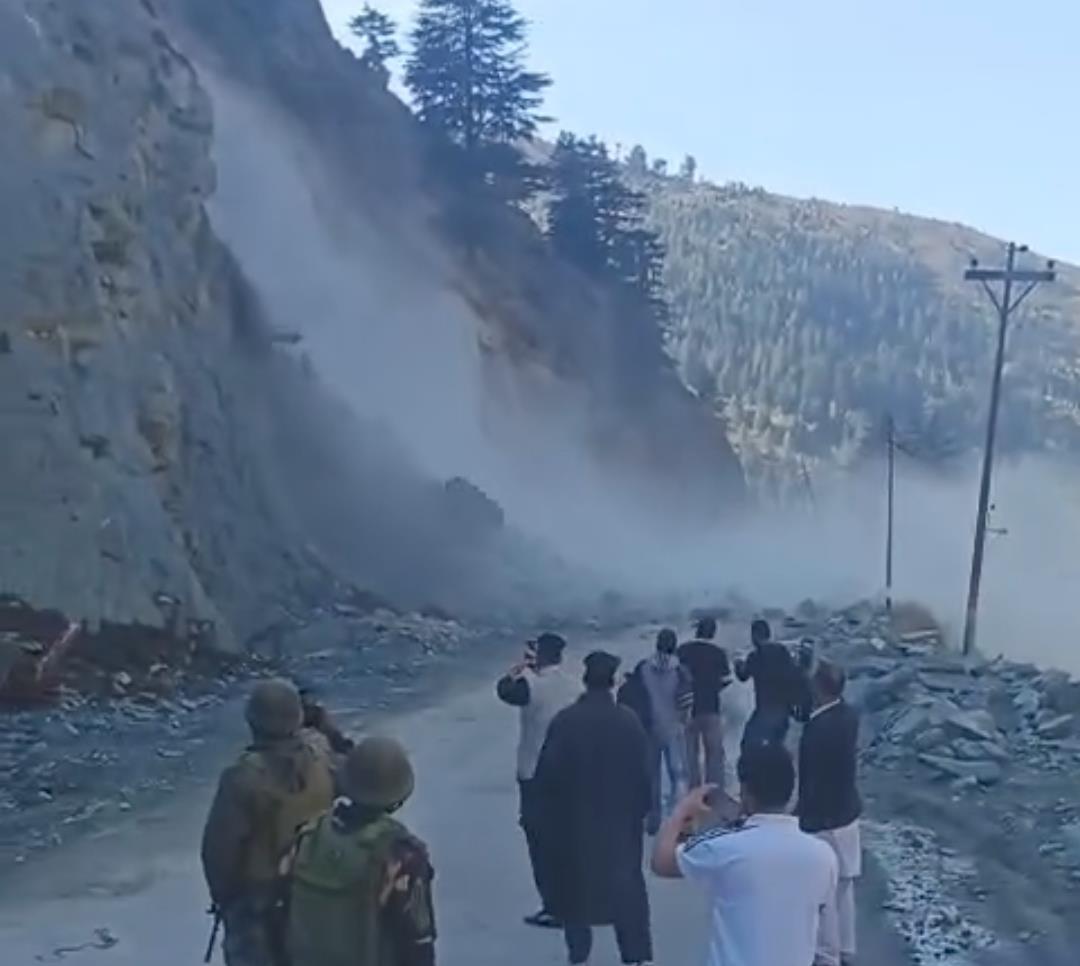 Uri-Muzaffarabad Highway blocked after massive landslide