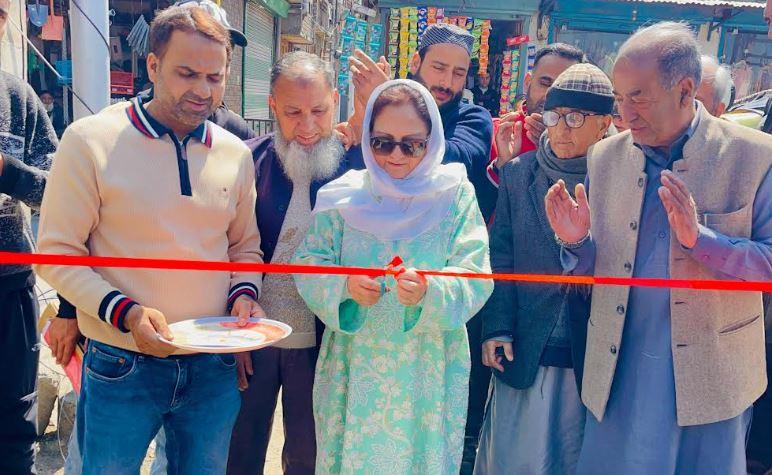 Shameema, Ahsan inaugurate development projects to boost civic amenities in Srinagar