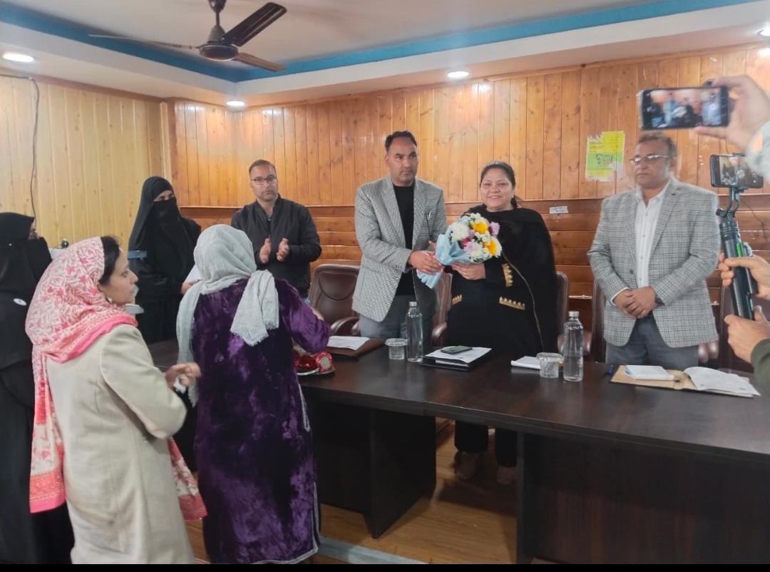 SKUAST-K Conducts Outreach Programme on Eco-Friendly Pest Management in Budgam