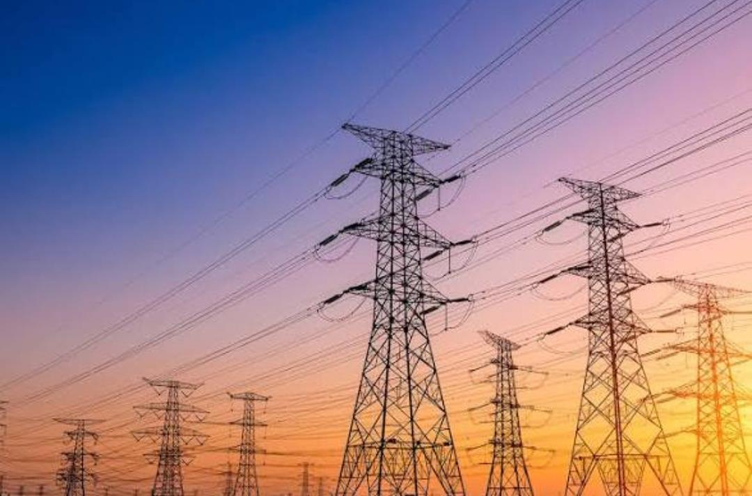 Bill-paid households face power cut in Budgam village, residents seek relief