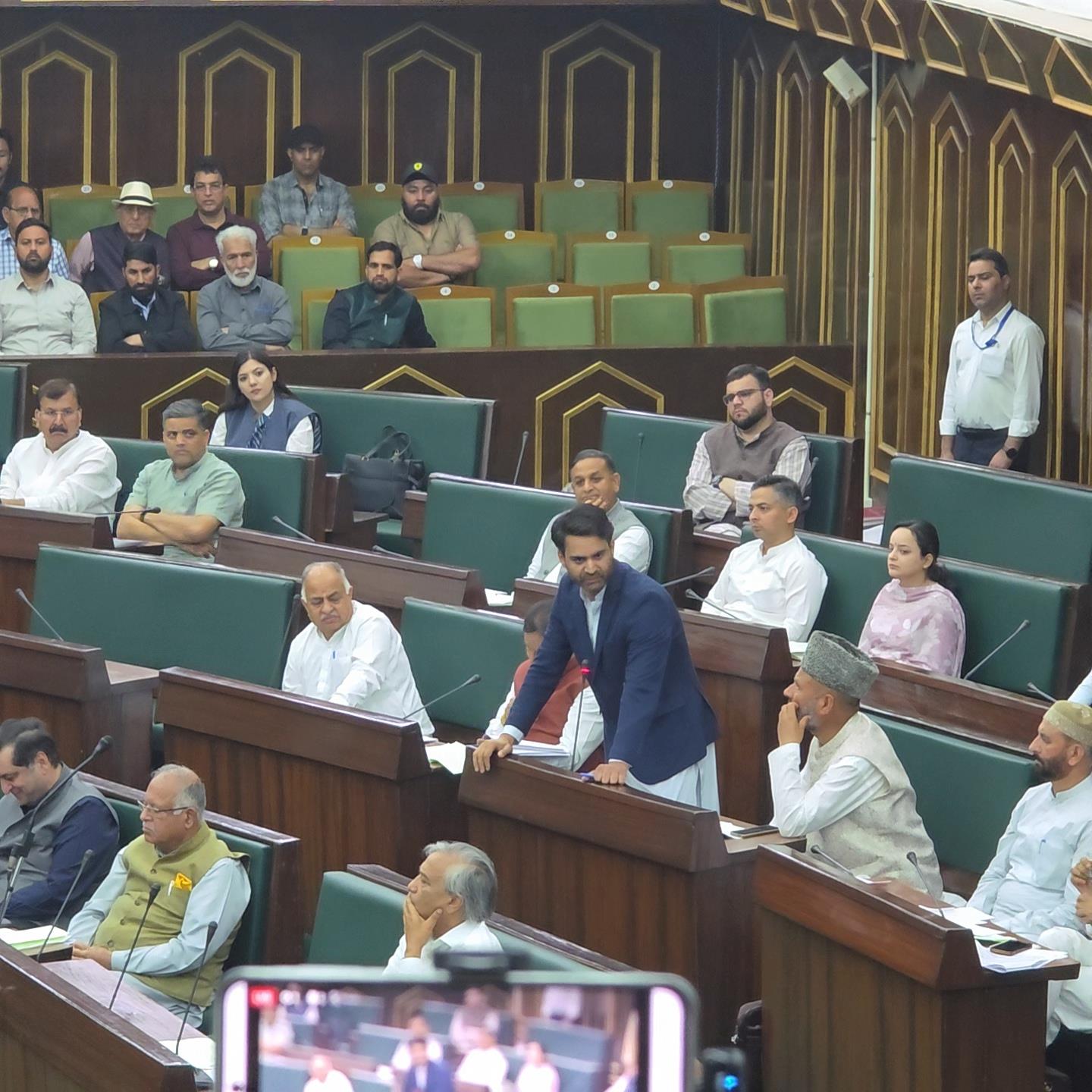 Parra seeks condemnation of attack on Farooq Abdullah in J&K Assembly