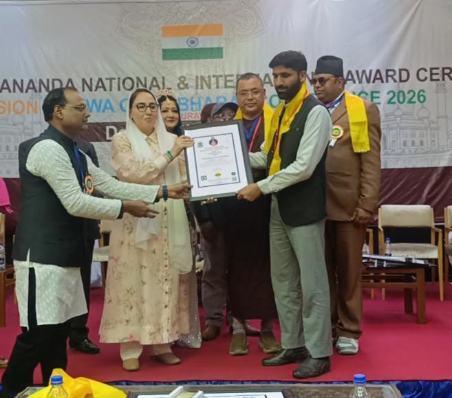 Bandipora’s Literary Voice Reaches National Stage: A.R. Matahanji Conferred with Prestigious Youth Award
