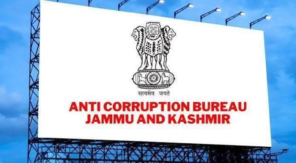 ACB Traps SPO for sccepting bribe of ₹18000