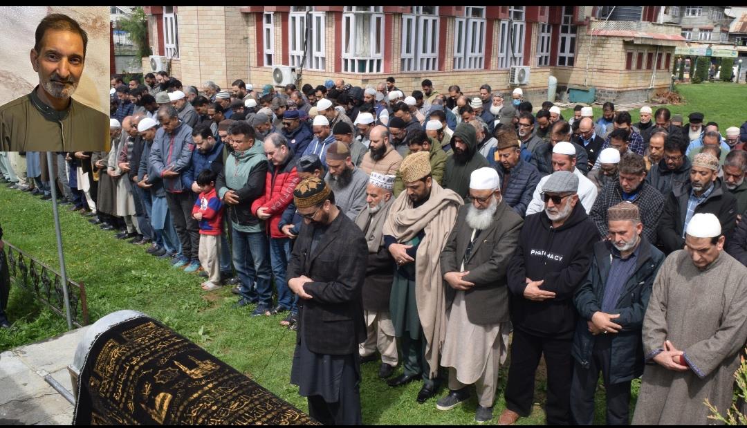 Mirwaiz Expresses Deep grief Over Demise of Muqeem Asmi, Days After Father’s Passing