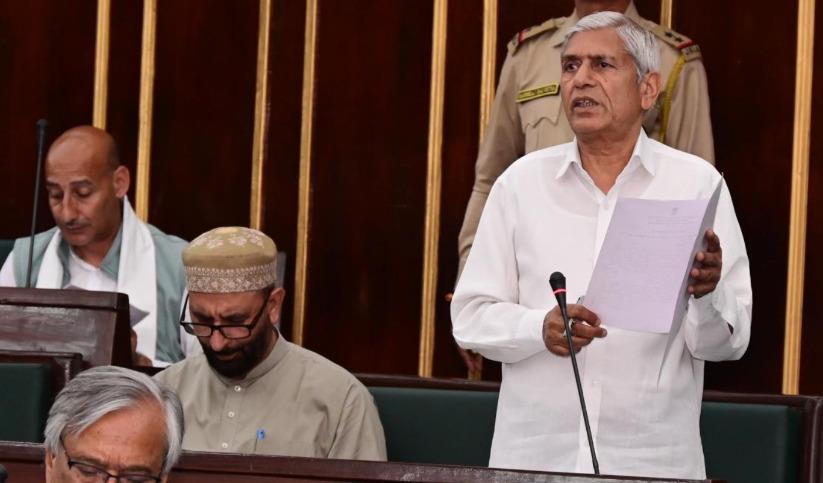 MLA Bhat expresses concern over widespread damage due to hailstorm in Bandipora areas