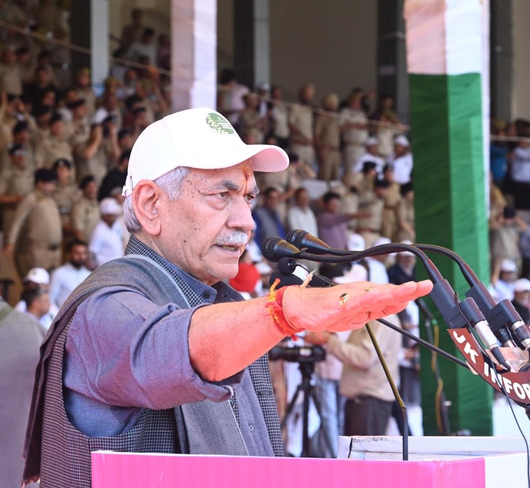 Drug-free J&K not just a slogan but a collective war: LG Sinha