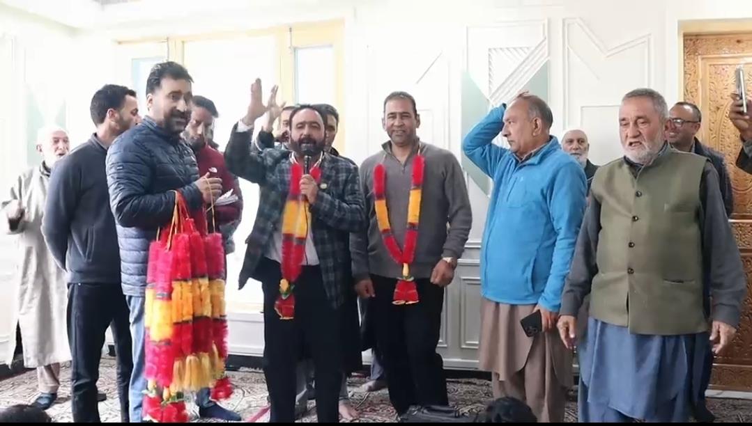 Massive Public Support for Mushtaq Ahmad Tantrey in Ajar; “Mission Bandipora” Gains Momentum